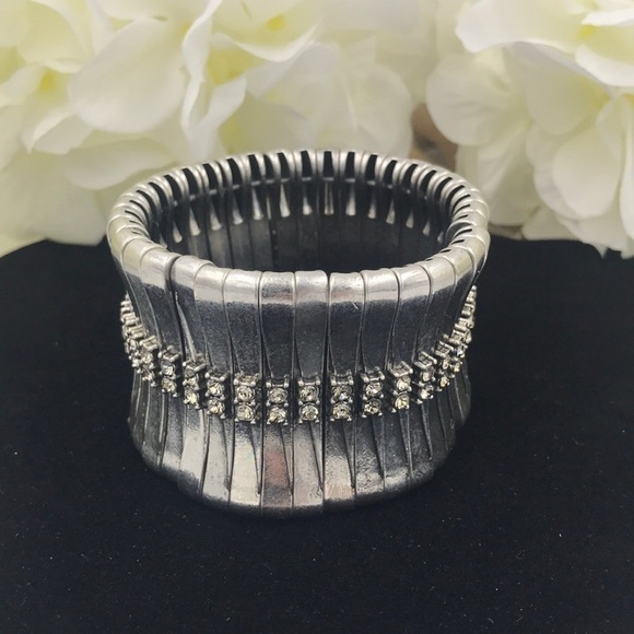 🌺 KIAM FAMILY | Stretching Bracelet - Picture 1 of 3